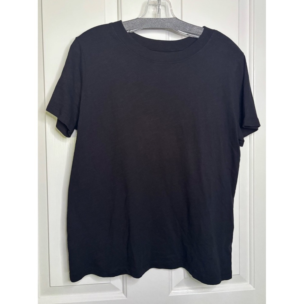 EUC Velvet for Teller Womens Black Crew Neck T-Shirt size L